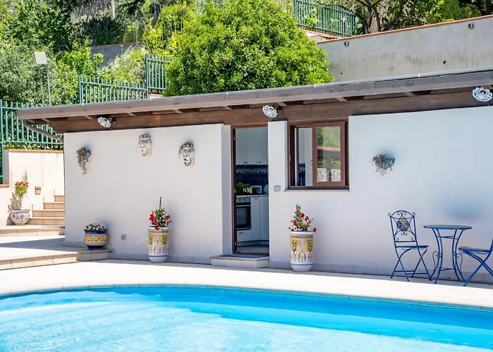 Agave Pool & Апартаменты