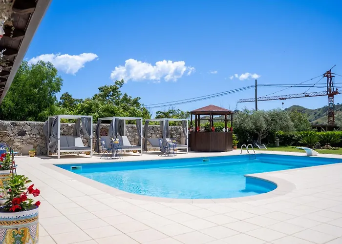 Agave Pool & Апартаменты